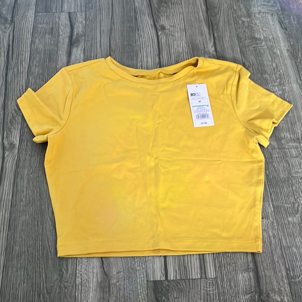 Brand new wild fable yellow crop top
